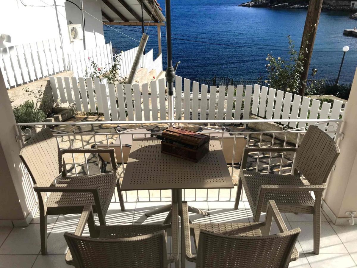 Sea Rose Apartment Касиопи Екстериор снимка